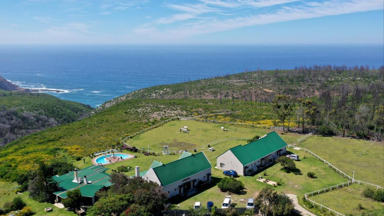Tniqua Stable Inn Plettenberg Bay Exterior photo